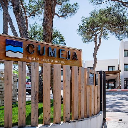 Cumeja Beach Club & Hotel Baia Domizia Ngoại thất bức ảnh