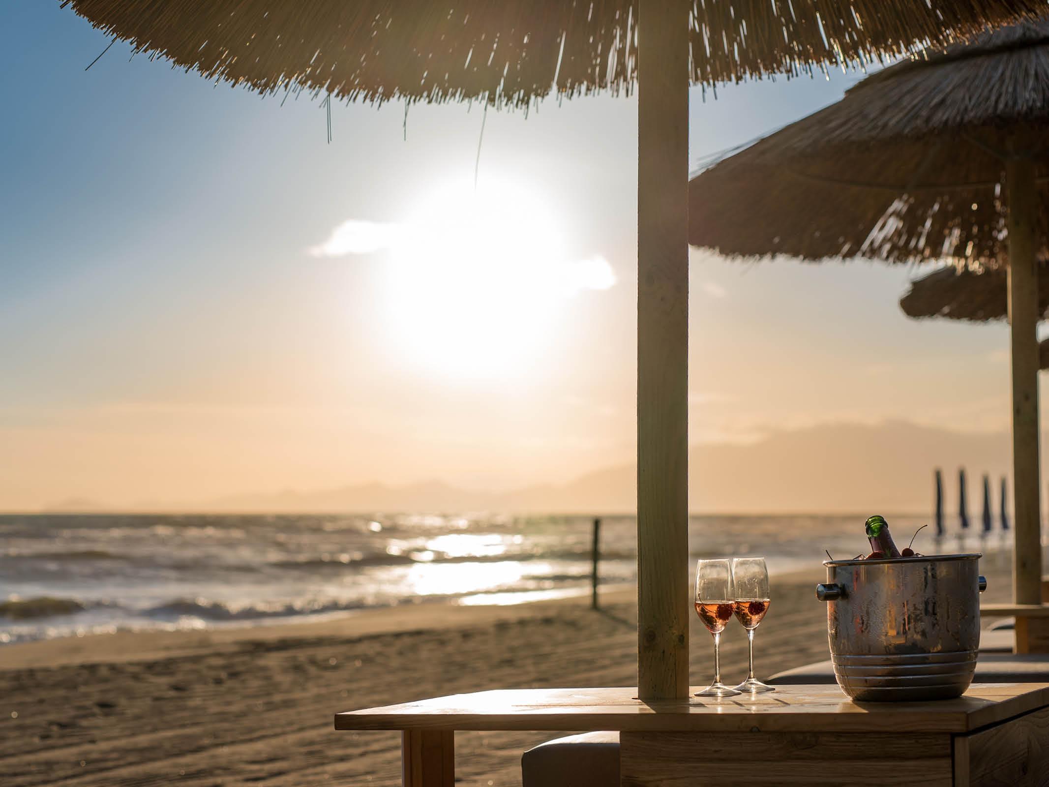 Cumeja Beach Club & Hotel Baia Domizia Ngoại thất bức ảnh