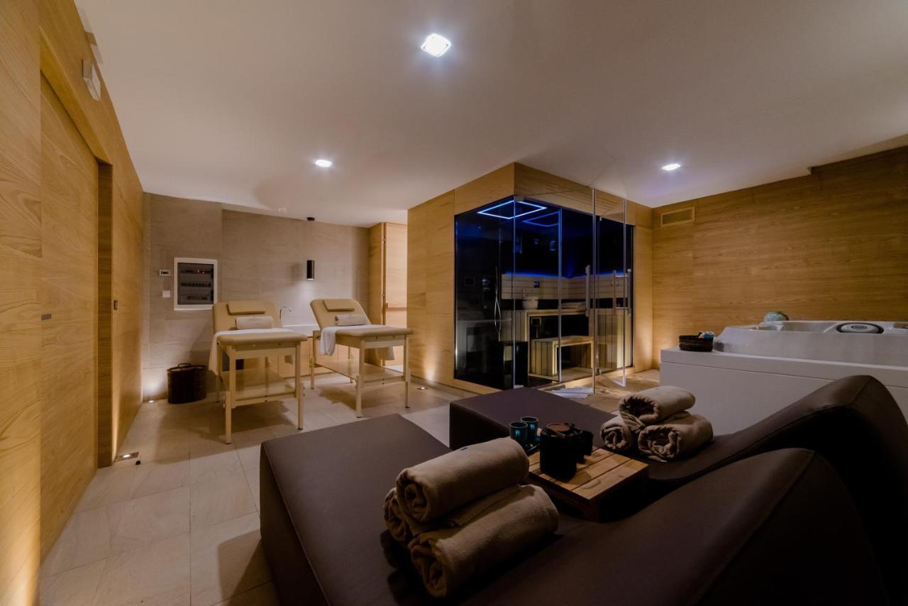 Cumeja Beach Club & Hotel Baia Domizia Ngoại thất bức ảnh