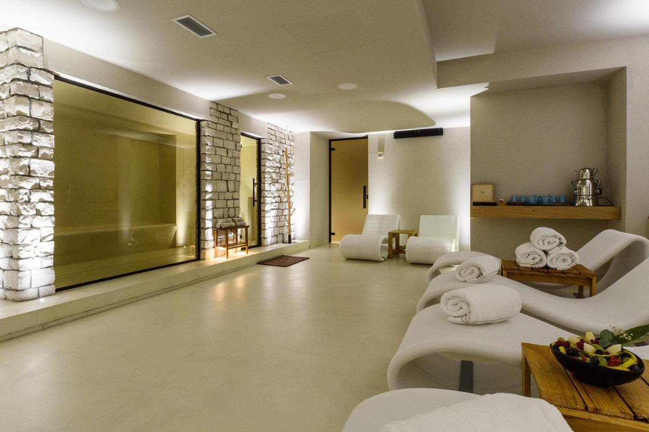 Cumeja Beach Club & Hotel Baia Domizia Ngoại thất bức ảnh