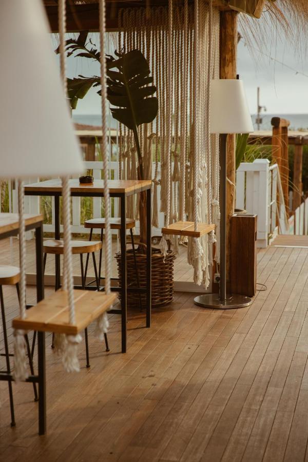 Cumeja Beach Club & Hotel Baia Domizia Ngoại thất bức ảnh
